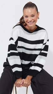 Knit Tops: Yuma Jumper White/Kohl