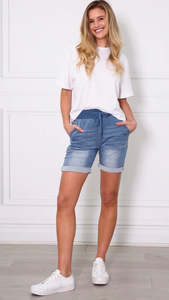 Shorts 1: Riley Stretch Denim Shorts Light Blue