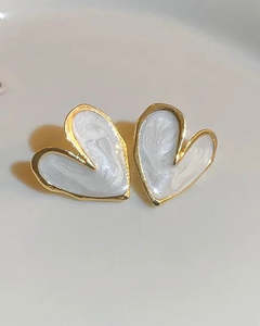 Jewelry: Quirky Heart Stud Earrings