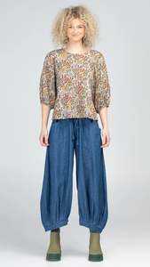 Bottoms 1: Guru Pant Mid Wash Denim