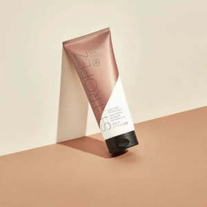 St Tropez: St Tropez Gradual Tan Tinted 200ml