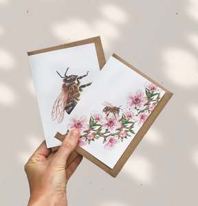 Greeting Cards: NEW ZEALAND MANUKA and BEE greeting cards