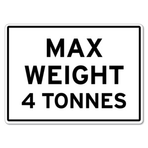 Products: Weight Limit Sign – Max Weight 4 Tonnes