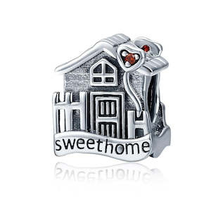 Frontpage: Sweet Home Charm