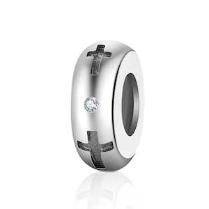 Accessories: Cross Stoned Stopper