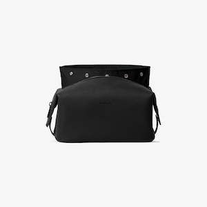 Skincare Tools Storage: Weekend Toiletry Bag (Medium) - Black