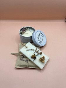 The 'Posy' gift box the social scent co