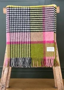 Products: Exquisite wool - Thorpeness Meadow 100% Wool Throw - The Soul Library