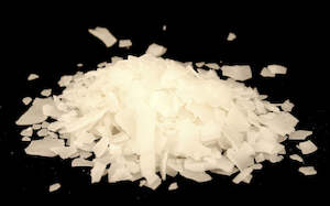 Butters: Glyceryl stearate & PEG-100 stearate