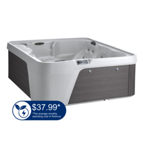 FreeFlow Excursion | 2.18m x 1.96m x 0.84m h | Seats 5