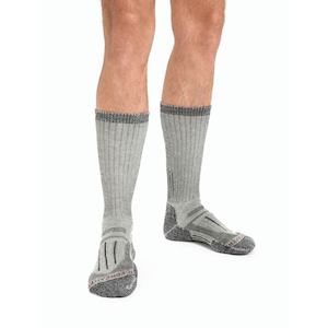 Icebreaker Men's Men's Merino Mountaineer Mid Calf Socks
