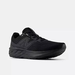 New Balance Fresh Foam 520 v9 – Black (2E)