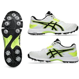 Sports Gear Cricket Shoes: Asics Gel Gully 7 Cricket Bowing Shoe