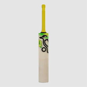 Sports Gear Cricket: Kookaburra Kahuna Pro 7.0 Cricket Bat - senior short handle