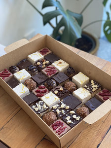 The Raw Celebration Slice Box (GF, DF, RSF, V)
