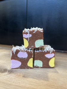 Products: Lolly Cake