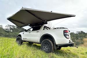 Camping: Fantail 180 Car Rooftop Awning