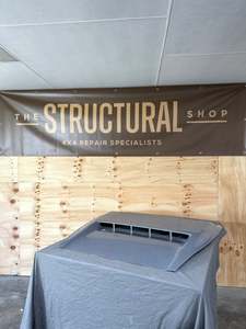 79 Series Style Fibreglass Bonnet Scoop