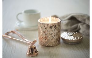 Candles Scent Bath: lllumina Rose Gold Candle