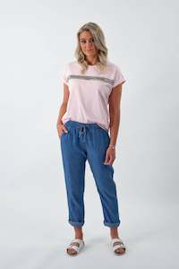 Knewe: 7/8 Fleet Pant