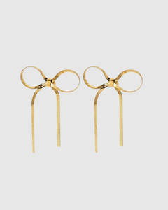 Accessories: Ribbon Earrings