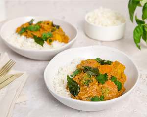 Hot Mains: Cashew & Coconut Chickpea Korma