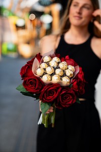 Valentines Day: Valentine Red Roses Chocolate Bouquet  Large