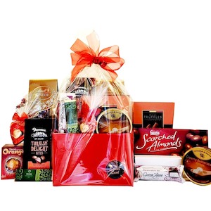 Gifthampers: Red Hamper Large
