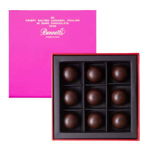 BENNETTS OF MANGAWHAI
9 CRISPY SALTED CARAMEL PRALINE IN DARK CHOCOLATE
