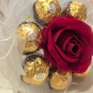 Red Roses Chocolate Bouquet  Small