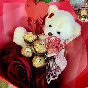 Valentines Day: Valentine White Teddy Chocolate Bouquet