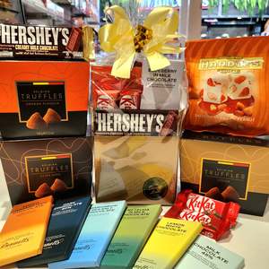 Gold Hershey's Hamper Small