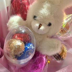 Easter Collections: Easter Bunny Chocolate Bouquet