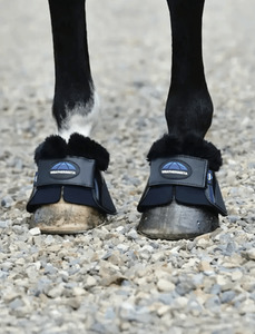 Products: Weatherbeeta Tough-tec Fleece Trim Impact Bell Boots