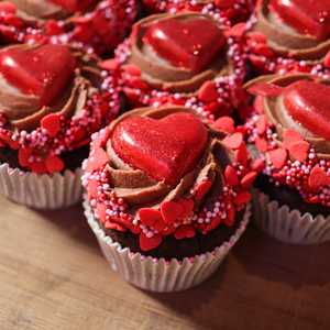 Valentines Chocolate Raspberry Cupcakes
