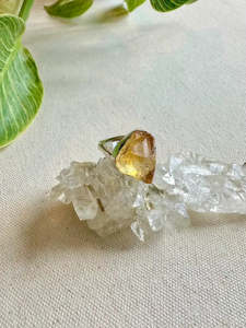 Frontpage: Citrine Sterling Silver Rough Crystal Ring - Size 7