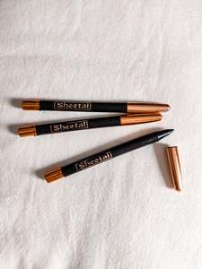 Beauty: Black Kohl Eye Liner