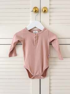 Burrow Be: Burrow & Be organic ribbed bodysuit (3-6m)