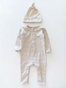 Quincy Mae organic ribbed stripe onesie + beanie (3-6m)
