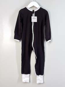 BNWT Bencer & Hazelnut ribbed zipsuit (3y)