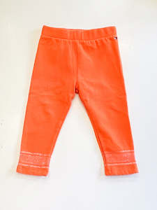 Last Chance Sale: Tommy Hilfiger fleece leggings (18m)