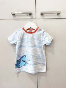 Teeny Weeny shark tee (18-24m)