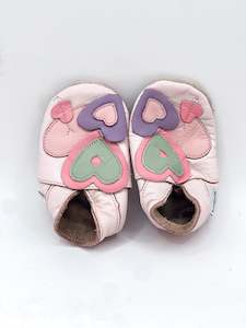 Bobux soft sole slip on shoes (3-9m)