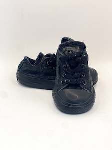 Converse CTAS lo top sneakers (5UK)