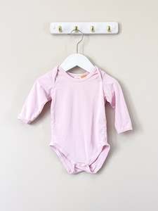 Baby Basics: Teeny Weeny bodysuit (6-9m)