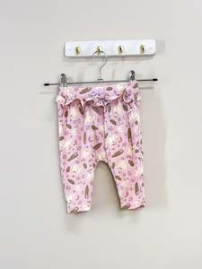 Little Bundle swan frill leggings (3-6m)