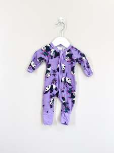 Bonds wondersuit - pandas (newborn)