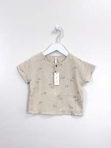 BNWT Rylee & Cru woven henley tee - elephants (2-3y)