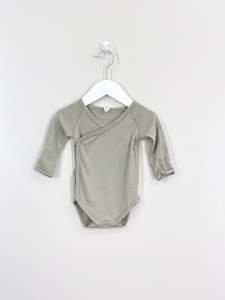 Quincy Mae organic side snap bodysuit (0-3m)