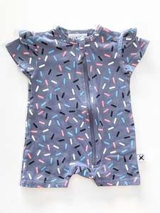 Minti: Minti 100's & 1000's shortie romper (0-3m)